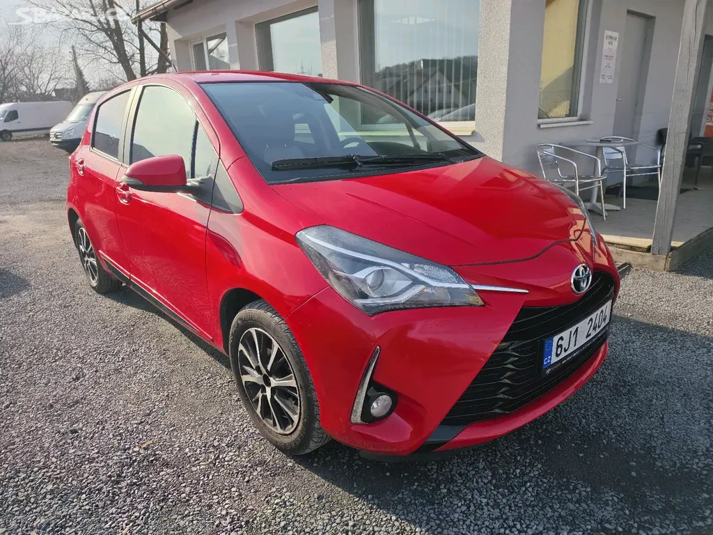 Toyota Yaris1.5 VVTI kamera TZ